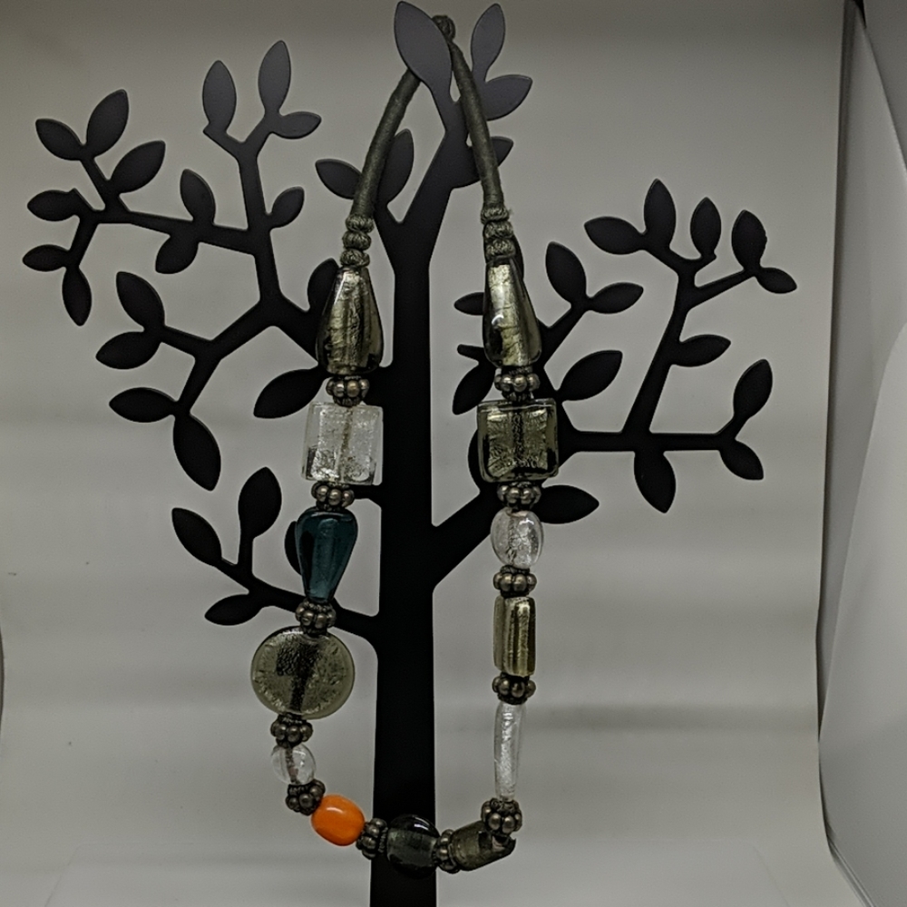 Stone necklace, vintage/tribal look